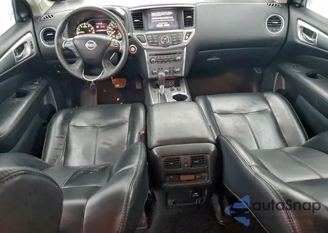 2017 Nissan Pathfinder S z USA, uszkodzony, nr VIN 5N1DR2MM3HC650673